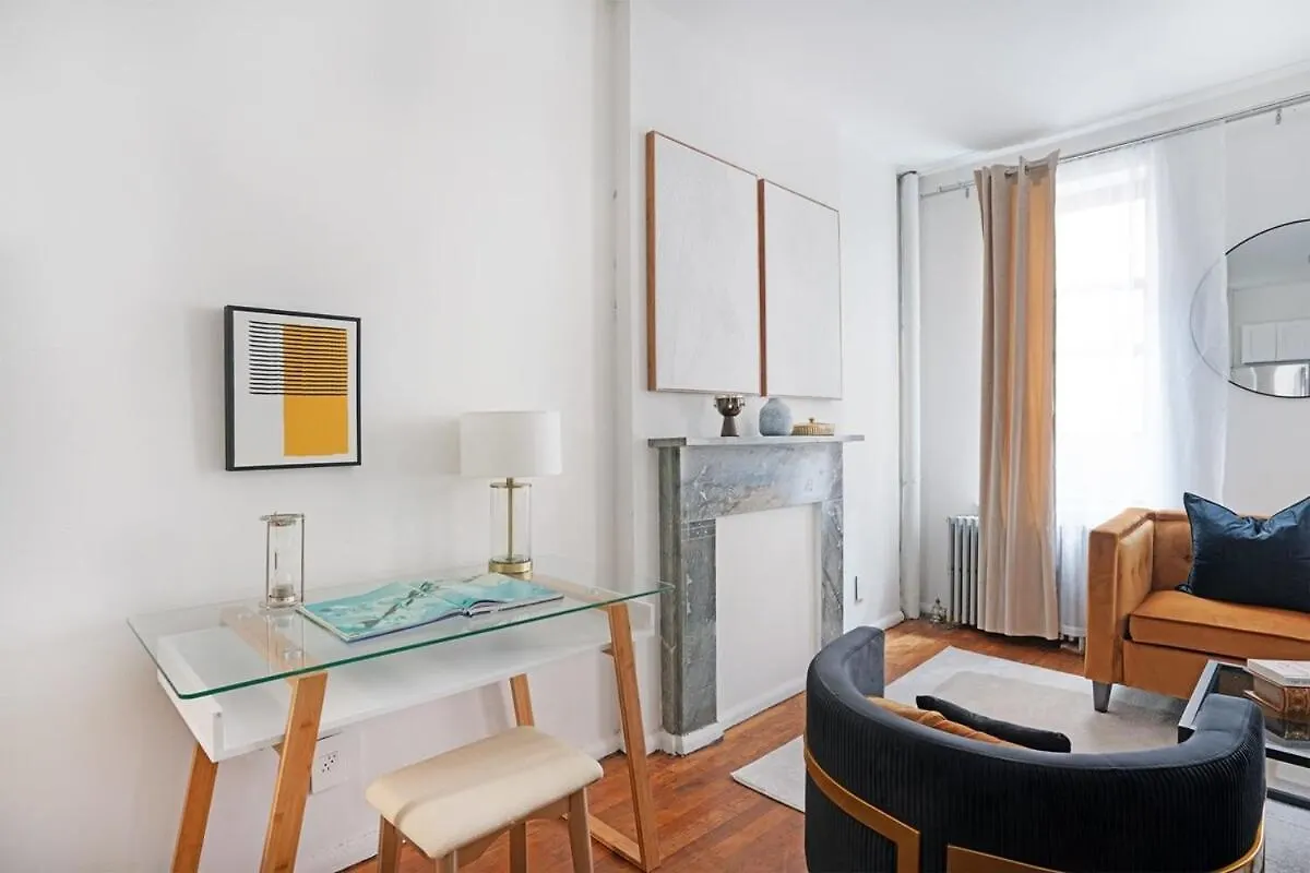 1288-3Rn New Renovated 1 Bedroom In Ues New York 0*,  United States